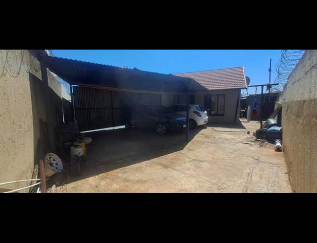 3 BEDROOM HOUSE FOR SALE IN DOBSONVILLE